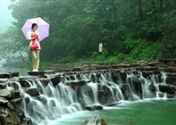 雨过天晴的龙潭大峡谷，自带“滤